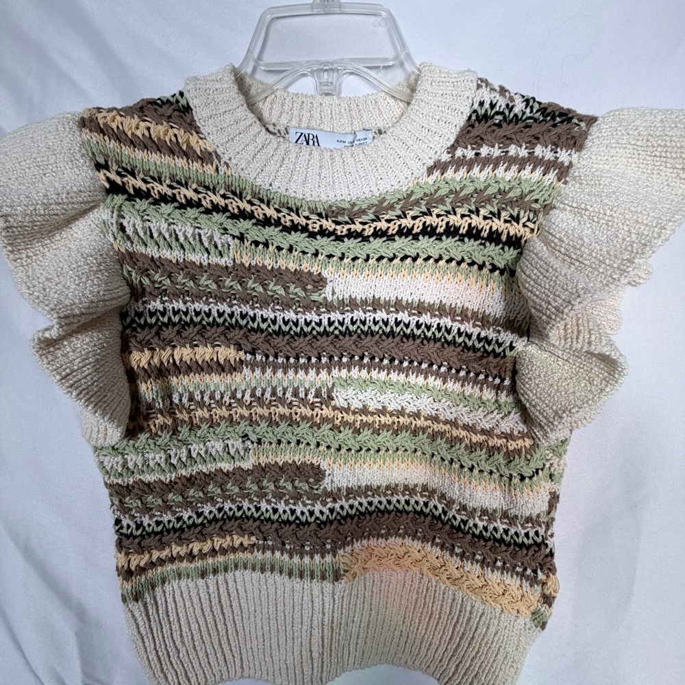 Zara Ruffled Sleeve Multicolor Chunky Knit/Crochet Sweater Vest.  Size Medium. - Picture 6 of 11